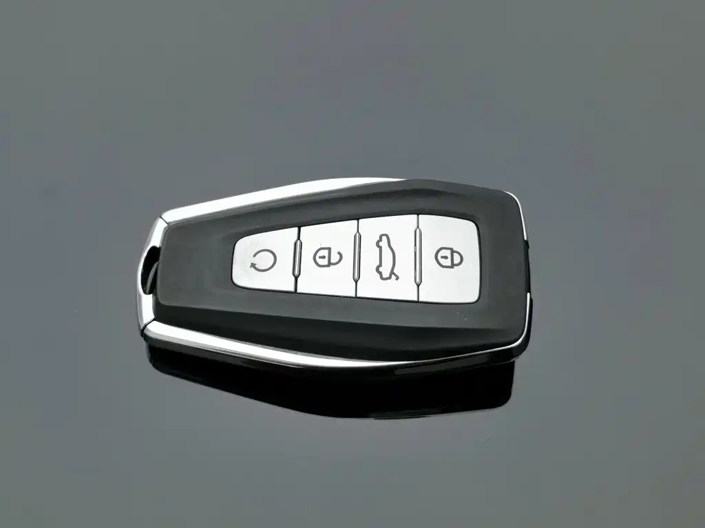 Geely Xingyue L — миниатюра 19
