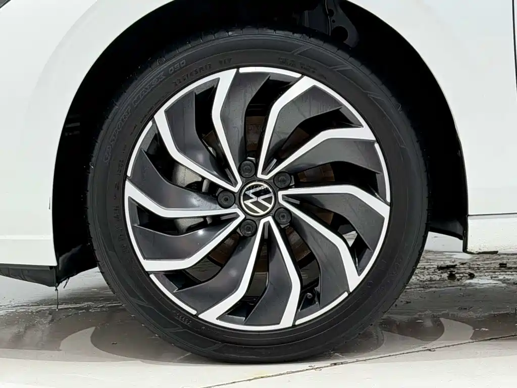 Volkswagen Golf — миниатюра 11