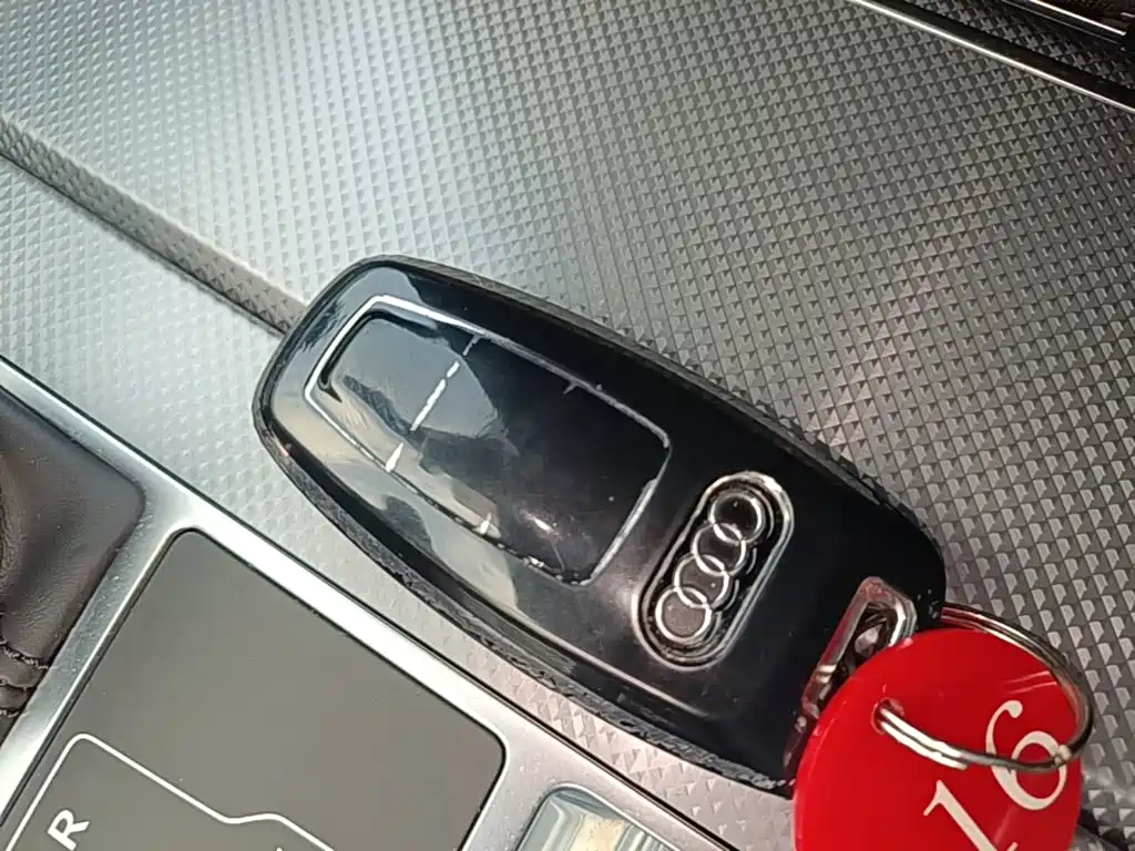 Audi A6L — миниатюра 9