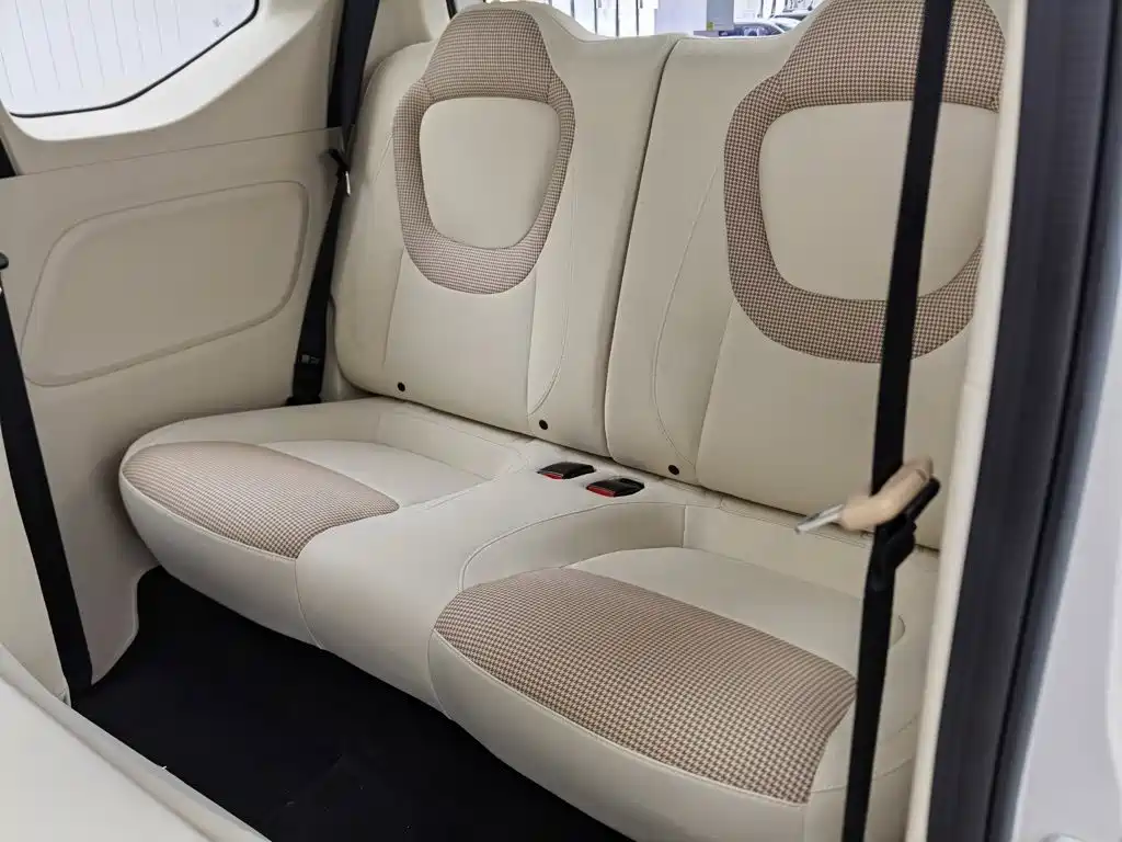 Wuling MINIEV — миниатюра 15