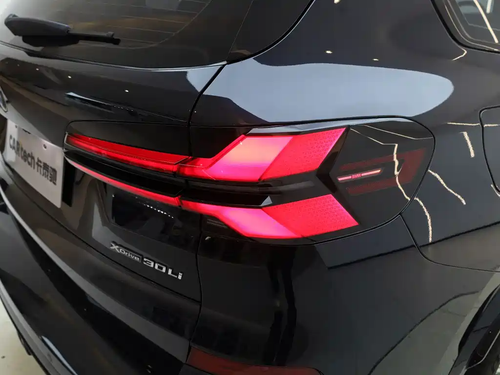 BMW X5 — миниатюра 8