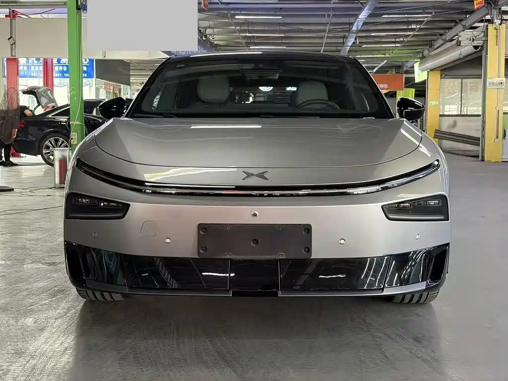 XPeng P7+ — миниатюра 2