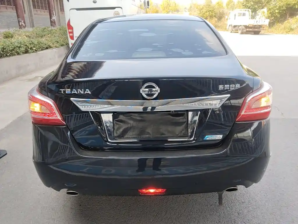 Nissan Teana — миниатюра 6