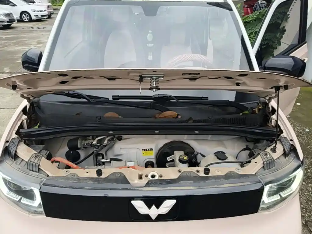 Wuling MINIEV — миниатюра 20