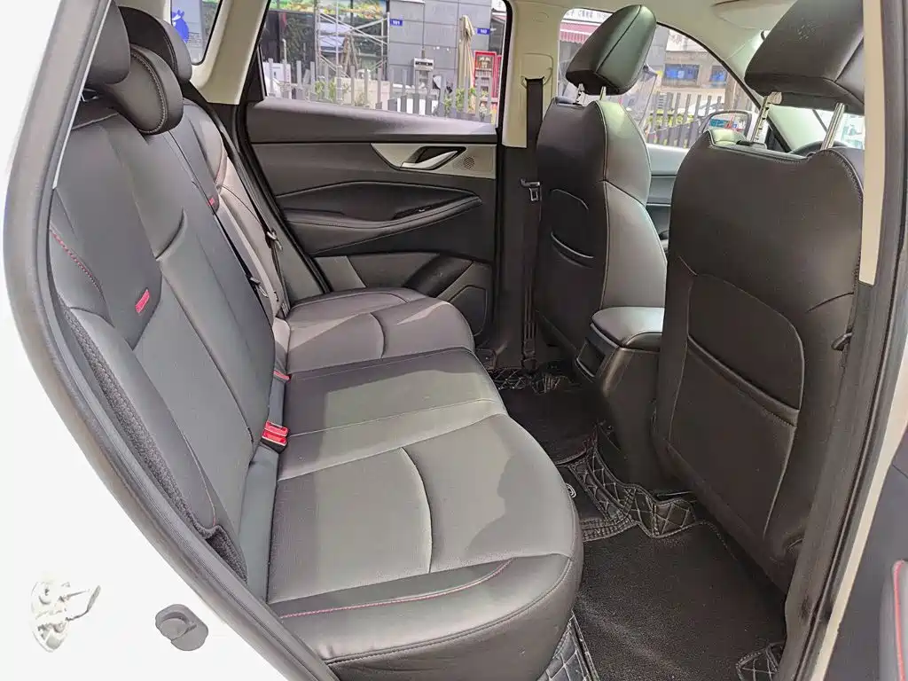 Changan CS35PLUS — миниатюра 11