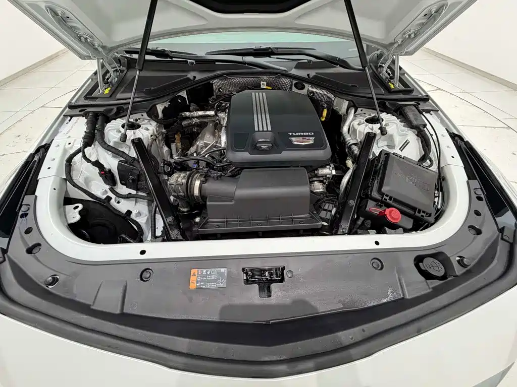 Cadillac CT6 — миниатюра 9
