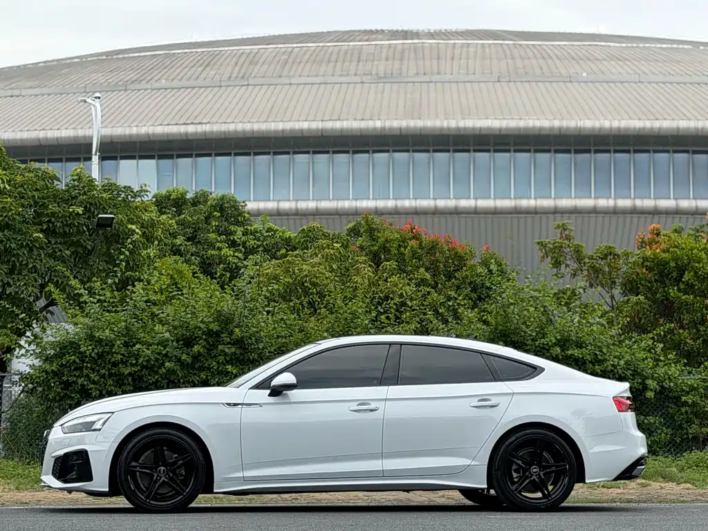 Audi A5 (Import) — миниатюра 7