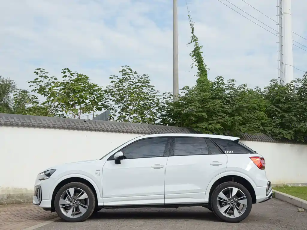 Audi Q2L — миниатюра 14