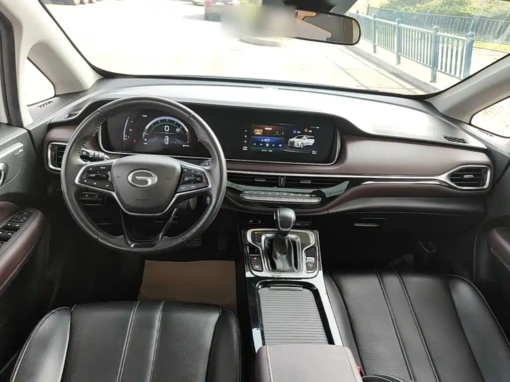 GAC Motor Trumpchi M6 — миниатюра 10