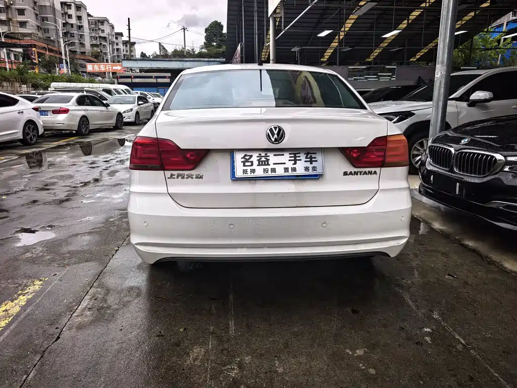 Volkswagen Santana — миниатюра 4