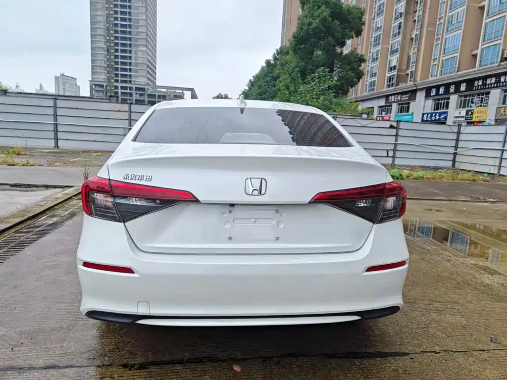 Honda Civic — миниатюра 8