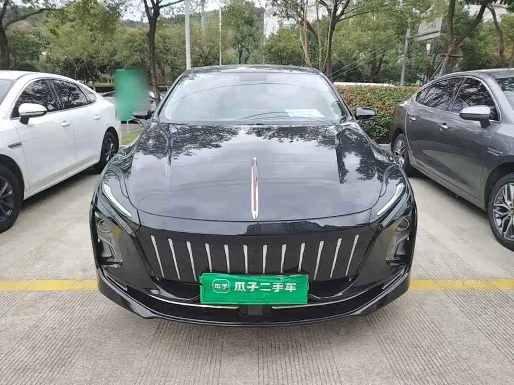 Hongqi Hongqi E-QM5 — миниатюра 3