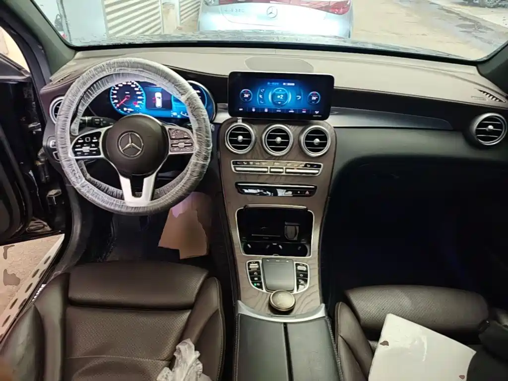 Mercedes-Benz GLC — миниатюра 14