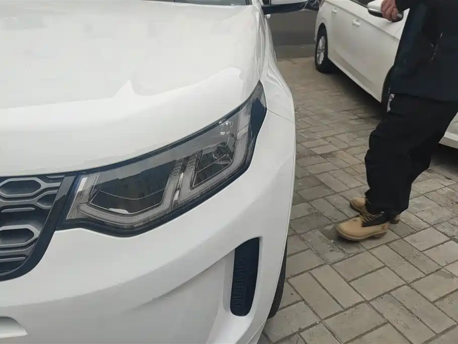 LAND ROVER DISCOVER SPORTS