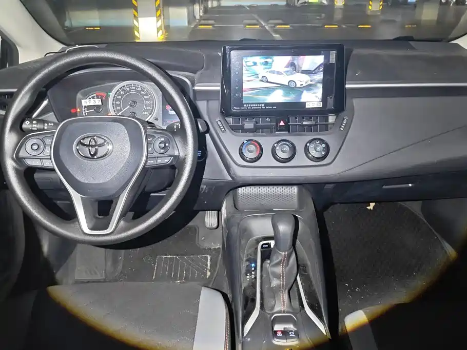 Toyota Corolla — миниатюра 12