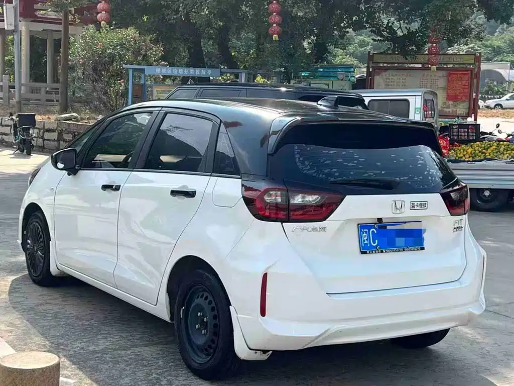 Honda Fit — миниатюра 4