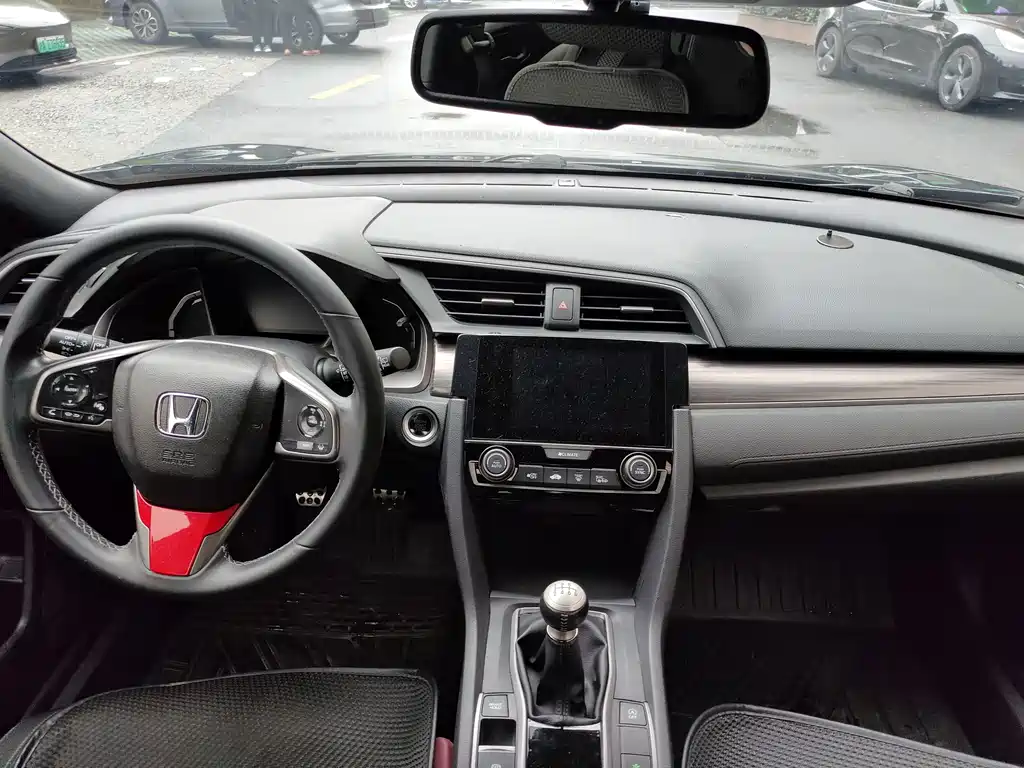 Honda Civic — миниатюра 15