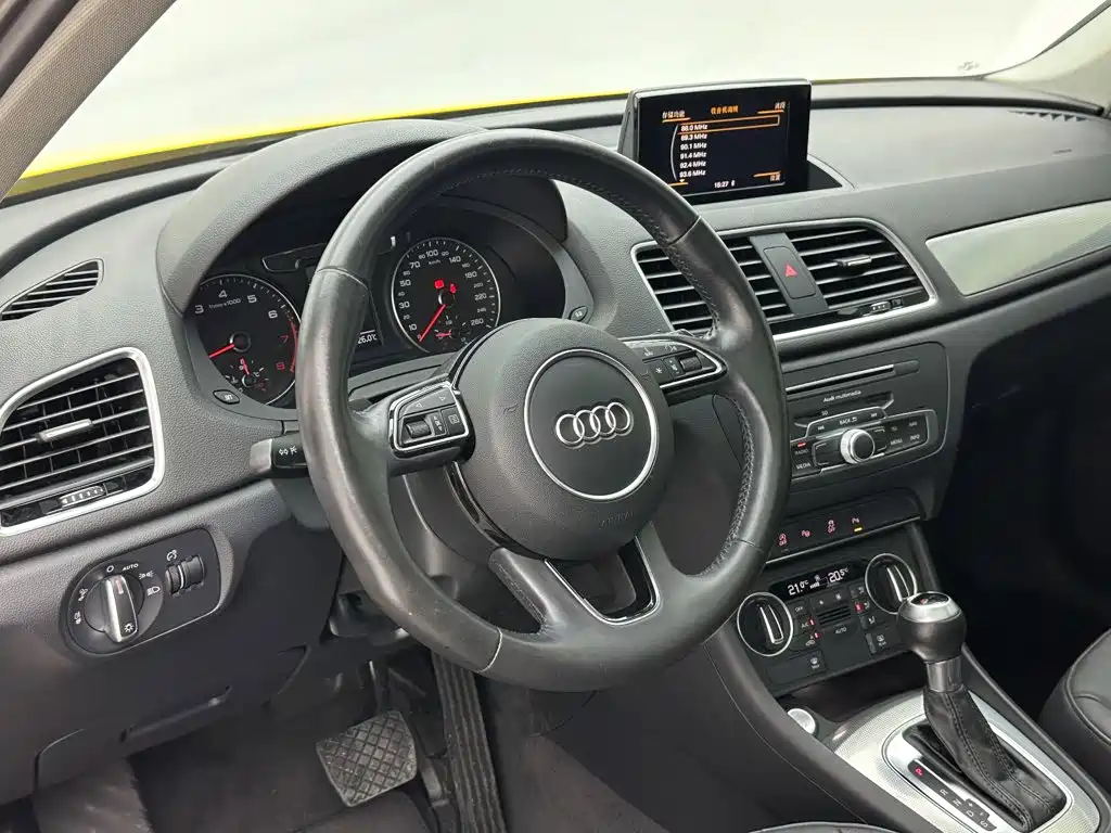 Audi Q3 — миниатюра 21