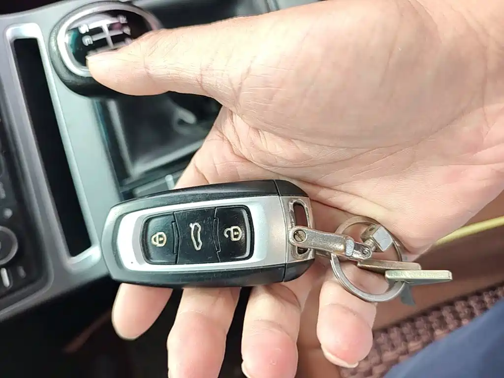 Geely Emgrand — миниатюра 9