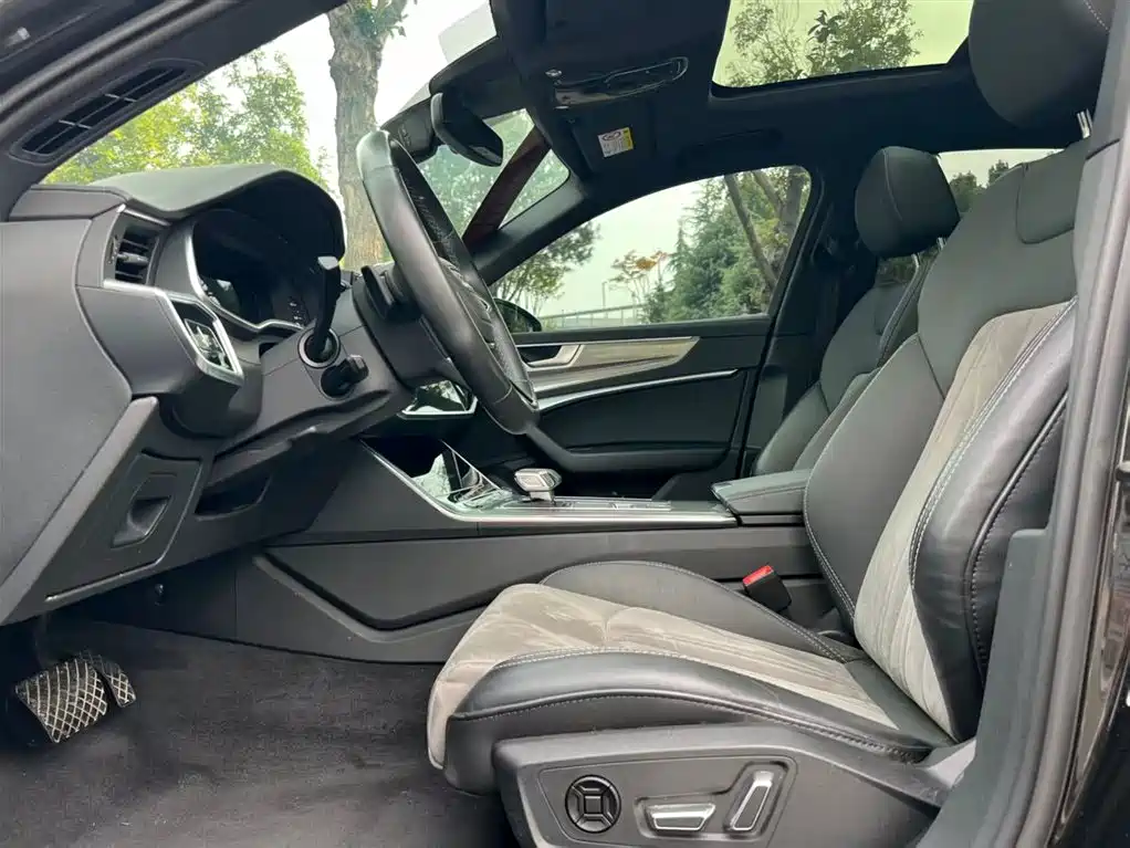 Audi A6L — миниатюра 6