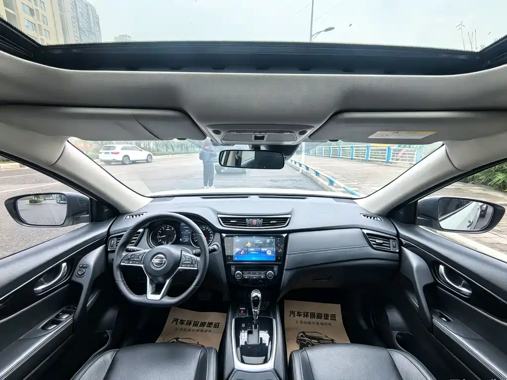 Nissan X-Trail — миниатюра 6