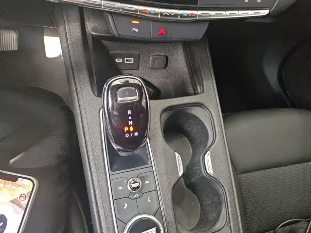 Cadillac XT4 — миниатюра 14