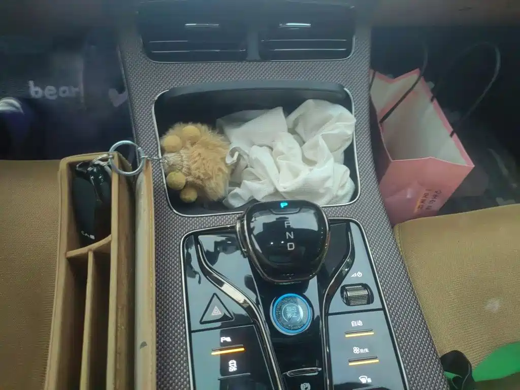 BYD Han — миниатюра 15