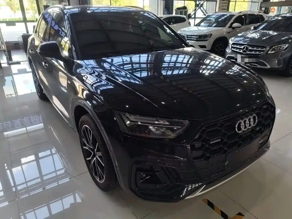 Audi Q5L — миниатюра 4