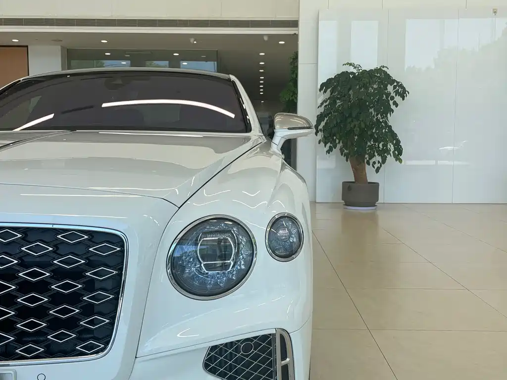Bentley Flying Spur 2024 4.0T V8 Mulliner
