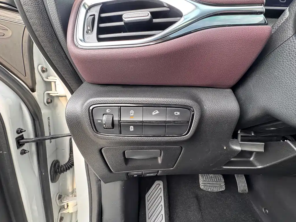 GAC Motor Trumpchi M6 — миниатюра 14