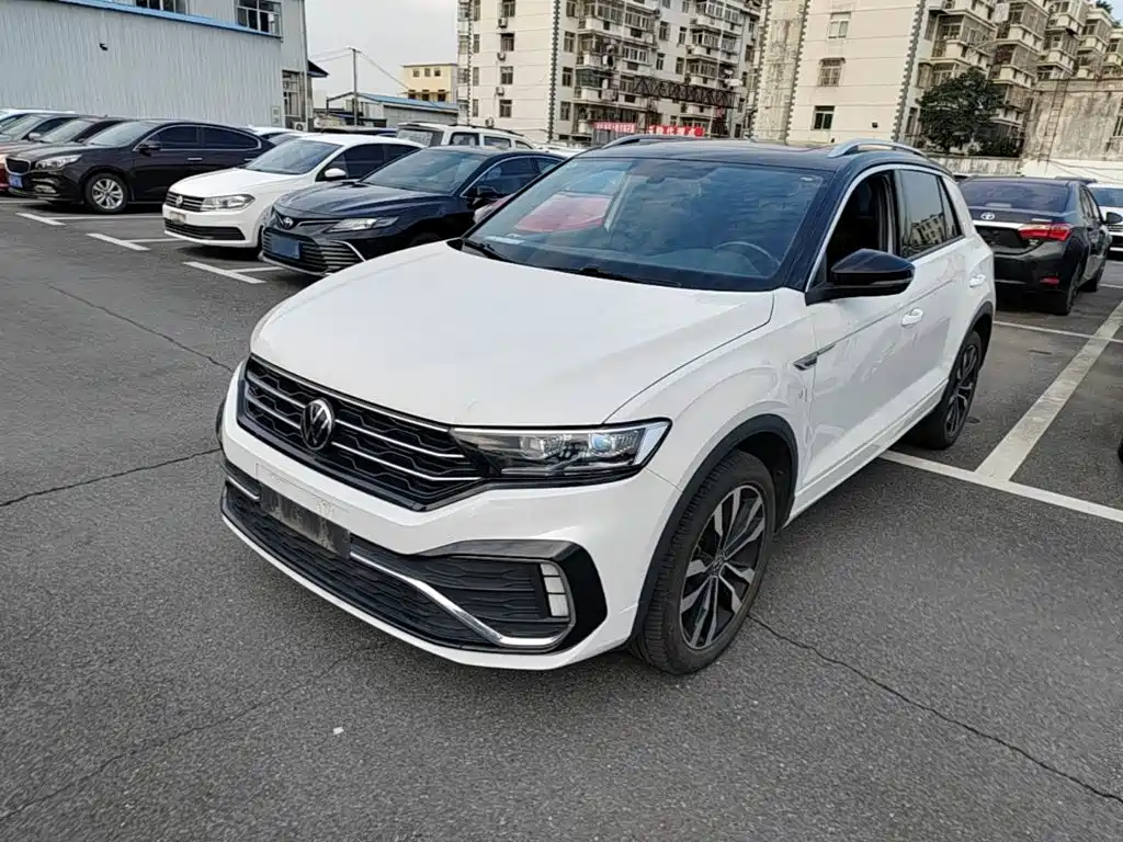 Volkswagen T-Roc — миниатюра 2