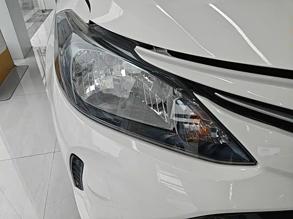 Toyota Vios FS — миниатюра 11