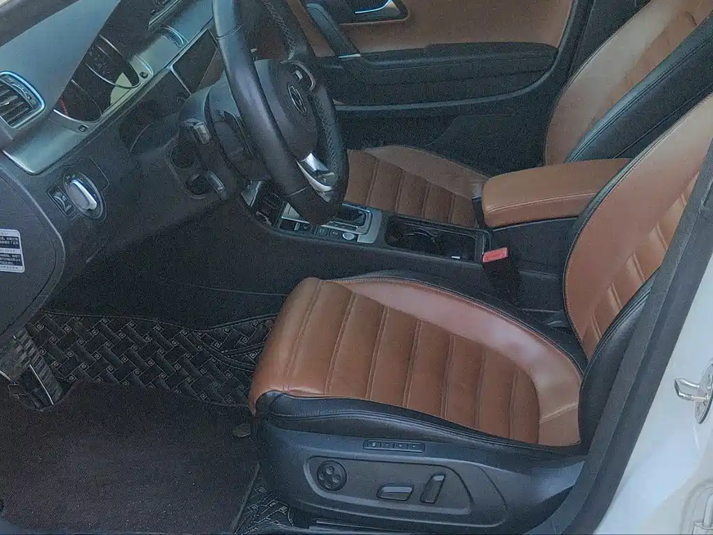 Volkswagen CC — миниатюра 9