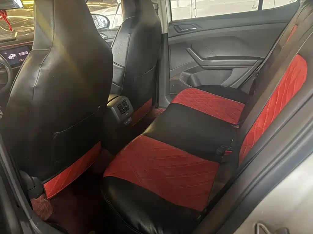 Volkswagen T-Cross — миниатюра 21