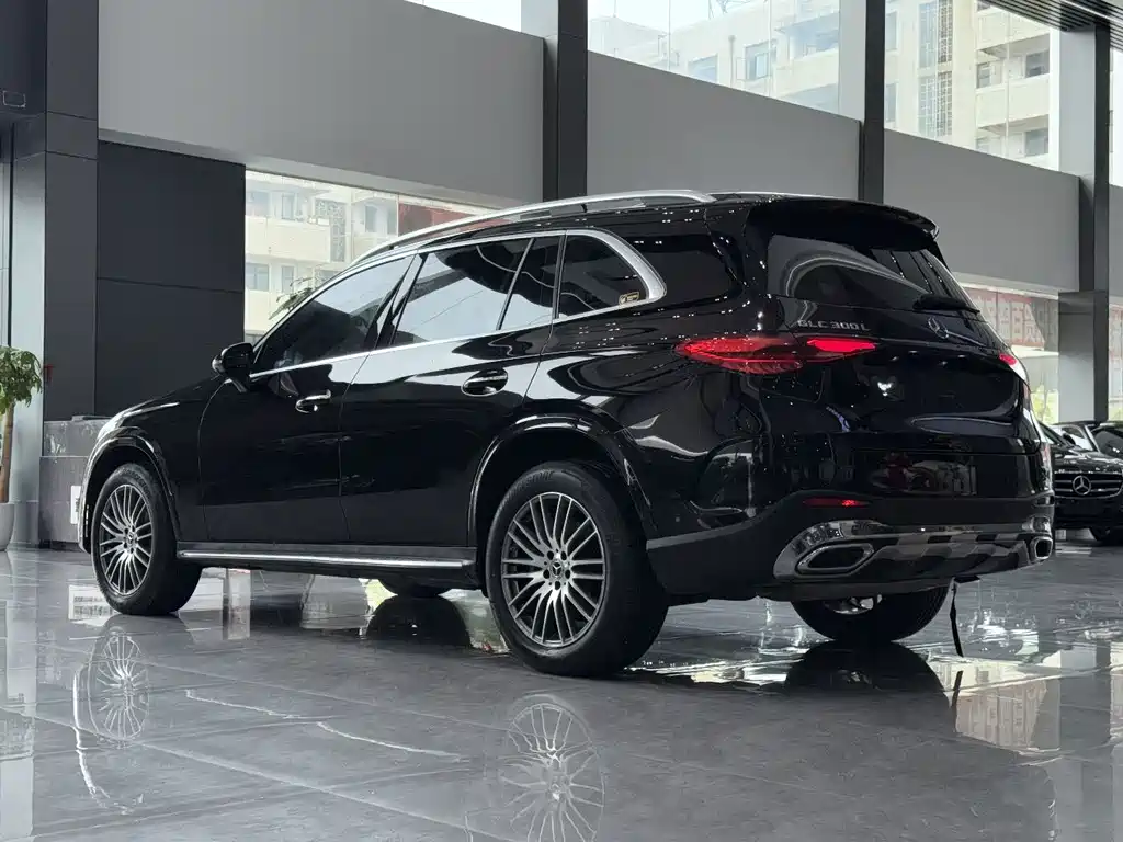Mercedes-Benz GLC — миниатюра 3