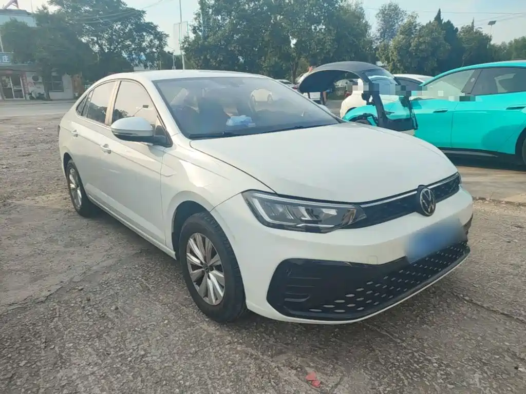 Volkswagen Lavida — миниатюра 4