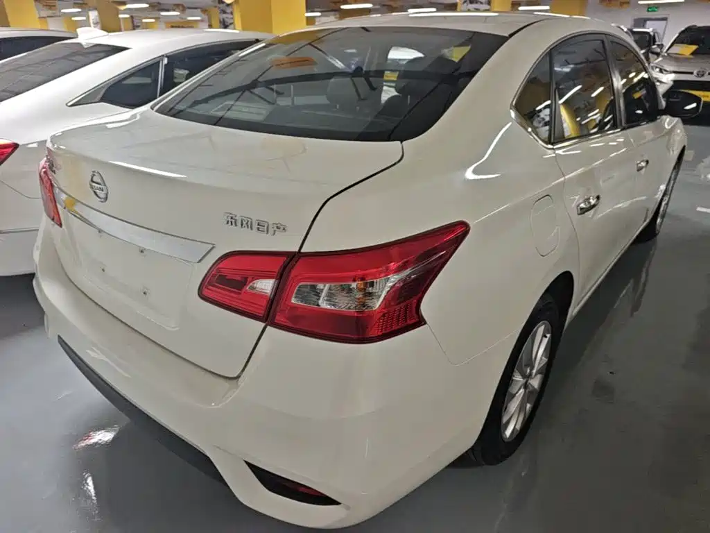 Nissan Sylphy — миниатюра 7
