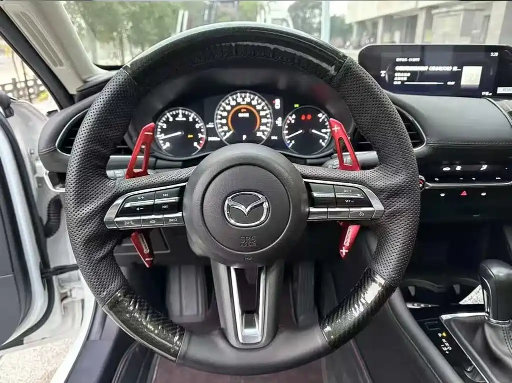 Mazda 3 Axela — миниатюра 7