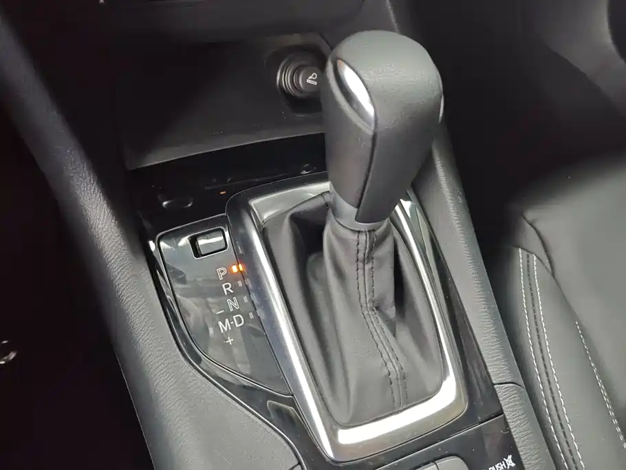 Mazda 3 Axela — миниатюра 16