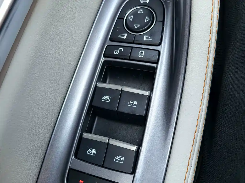 BYD PLUS New Energy — миниатюра 18