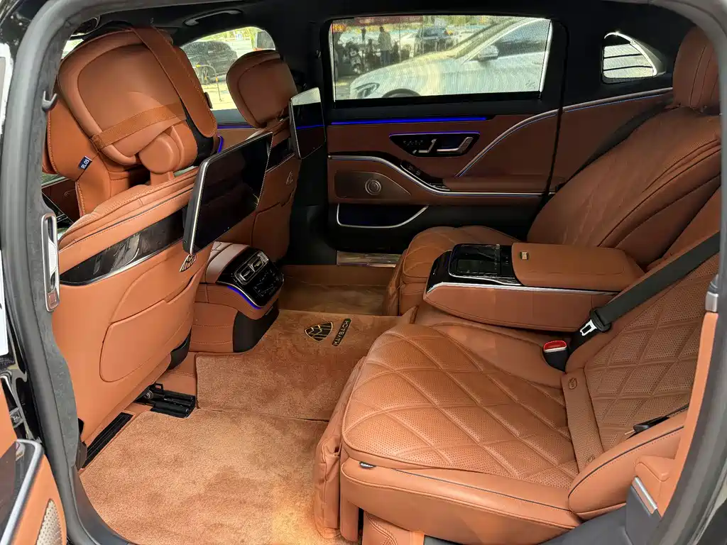 Mercedes-Benz S-Class — миниатюра 7