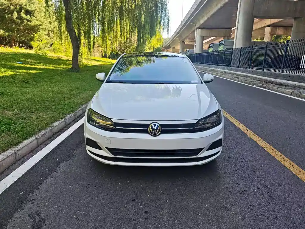 Volkswagen Polo — миниатюра 2