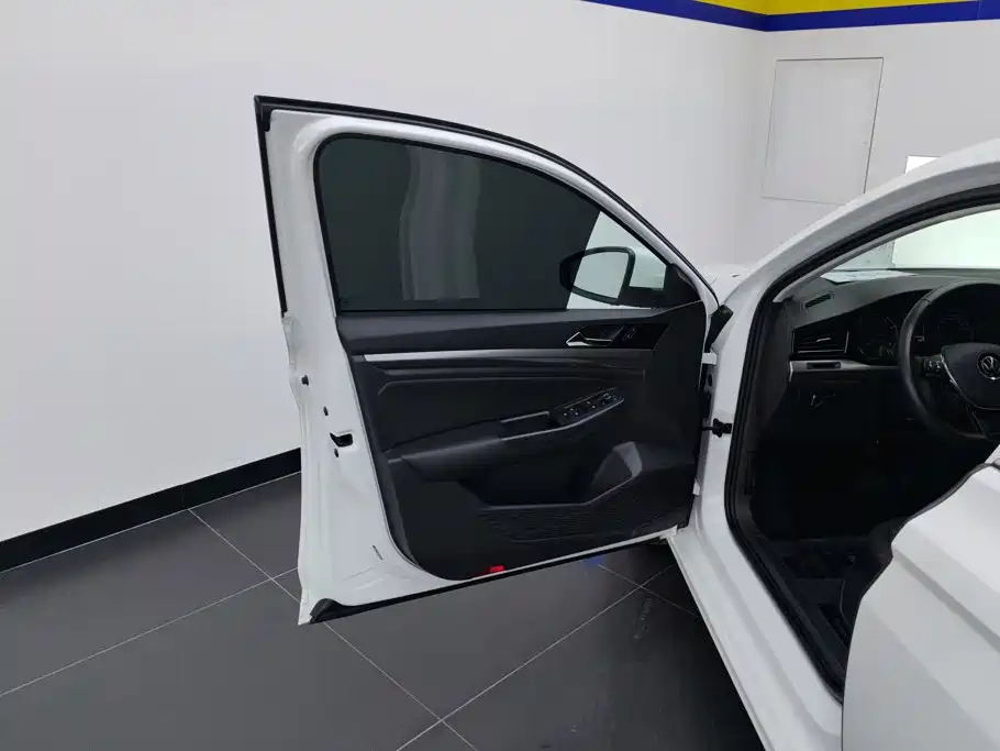 Volkswagen Bora — миниатюра 7