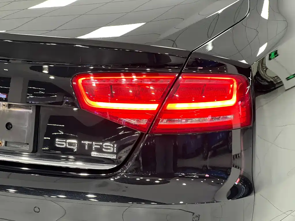Audi A8 — миниатюра 18