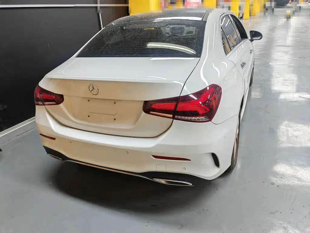 Mercedes-Benz A-Class — миниатюра 11