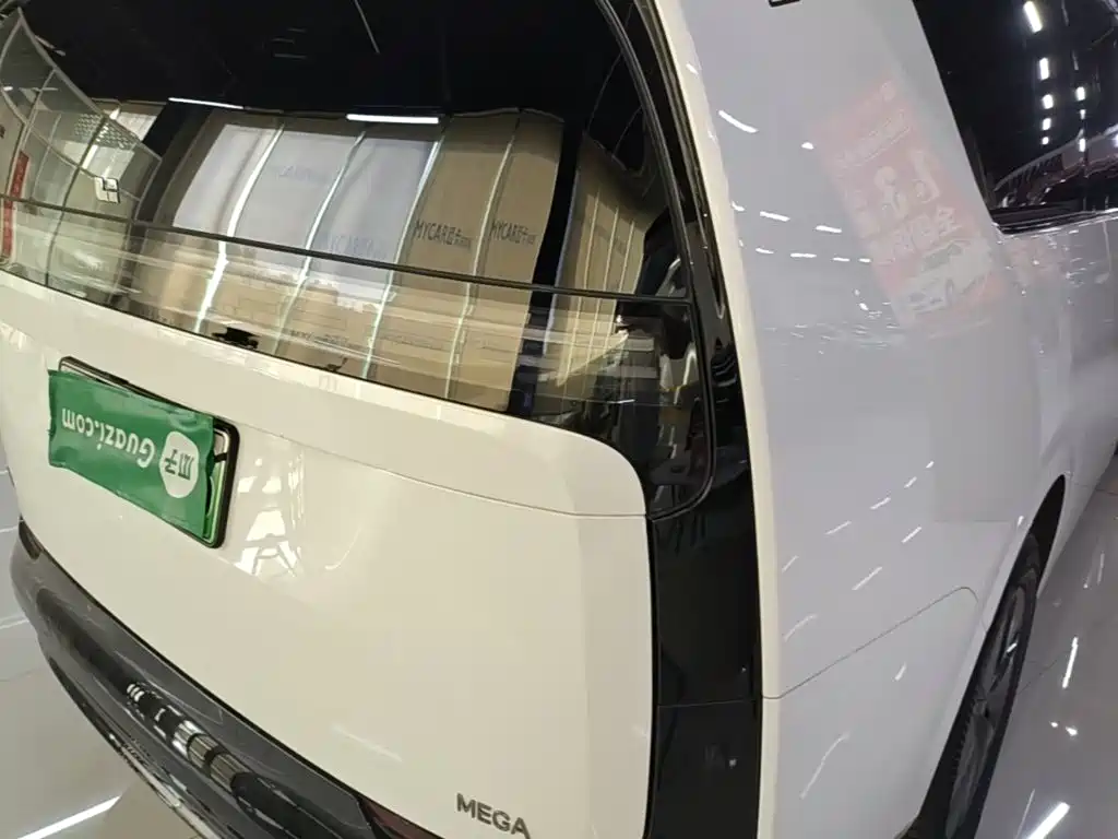 Li Auto Li MEGA — миниатюра 8