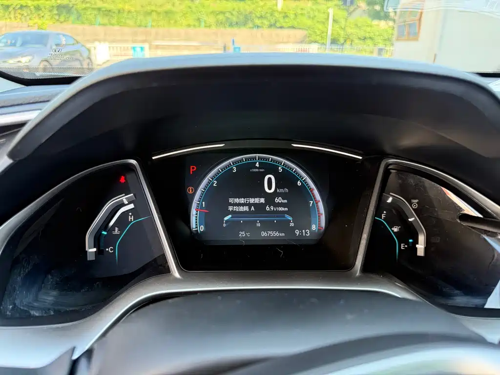 Honda Civic — миниатюра 8