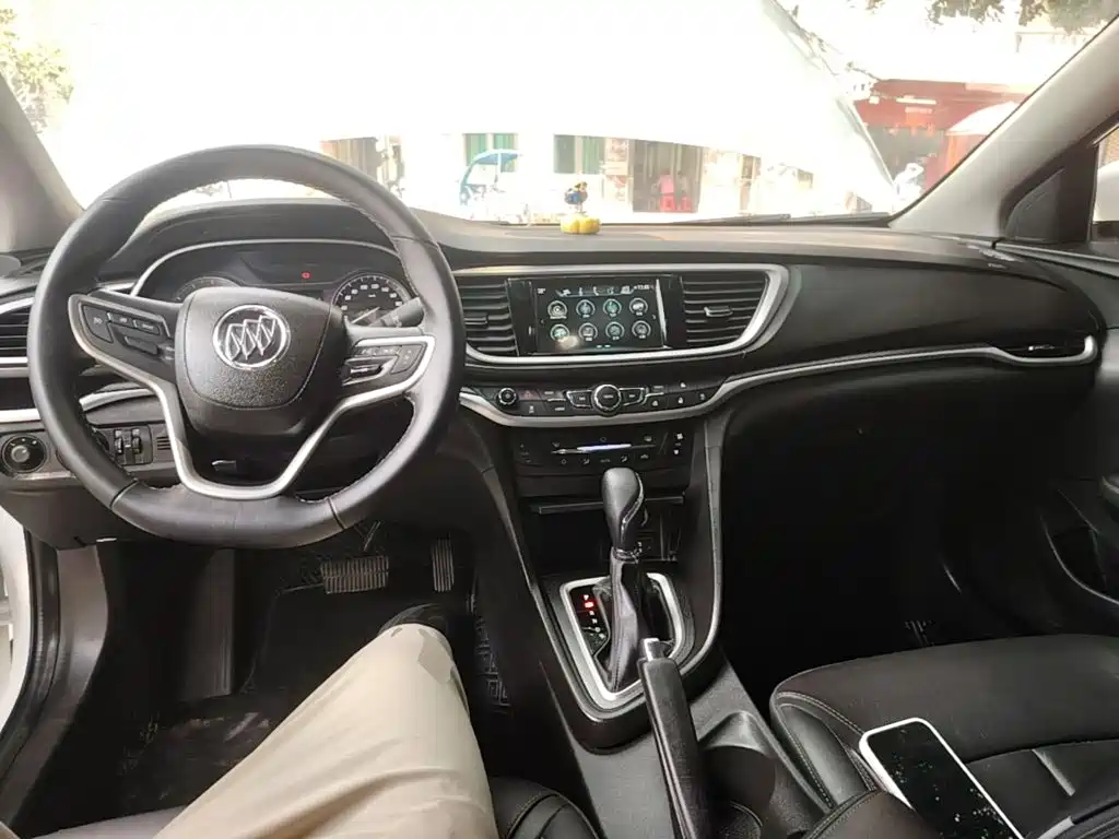 Buick Excelle — миниатюра 10