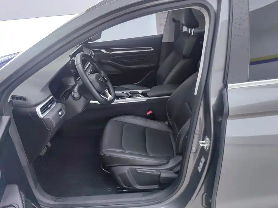 Geely Emgrand — миниатюра 9