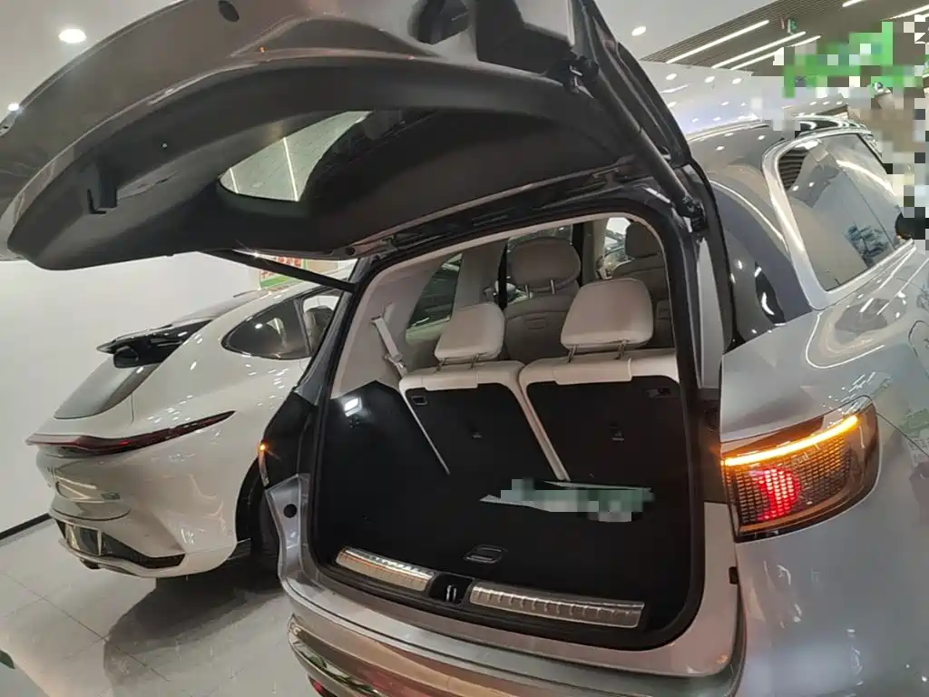 AITO AITO M8 — миниатюра 19